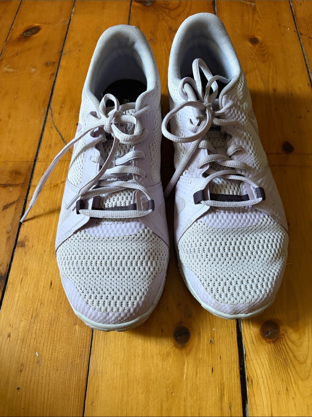 Reebok  - Light Purple